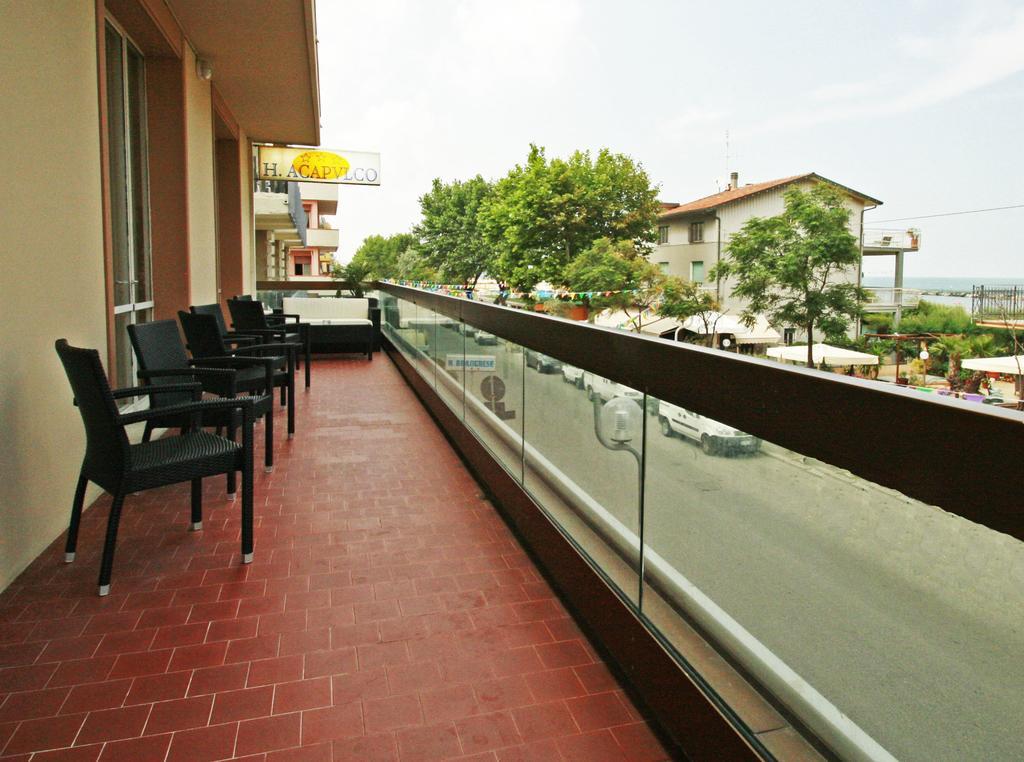 Hotel Acapulco Viserbella di Rimini Luaran gambar