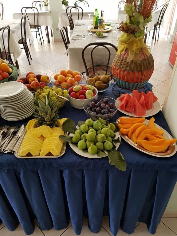 Hotel Acapulco Viserbella di Rimini Luaran gambar