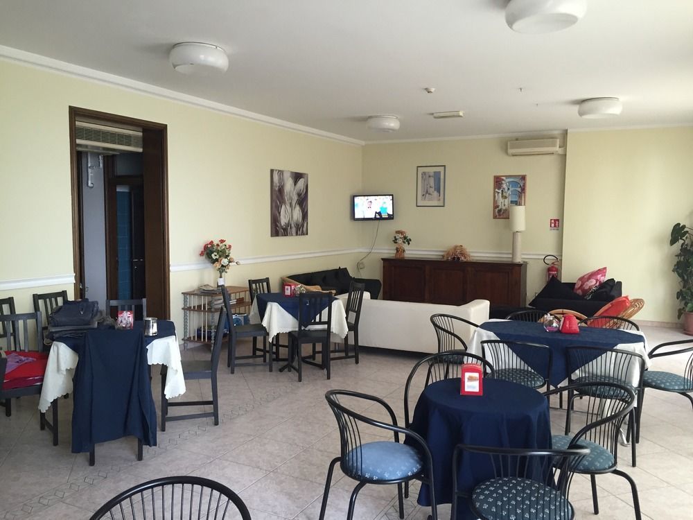 Hotel Acapulco Viserbella di Rimini Luaran gambar